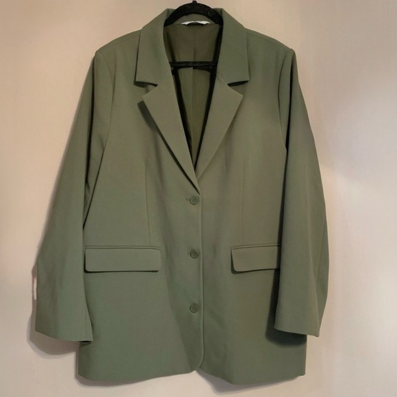 Bnwt Smash + Tess Harper blazer in Sage green - Picture 3 of 3